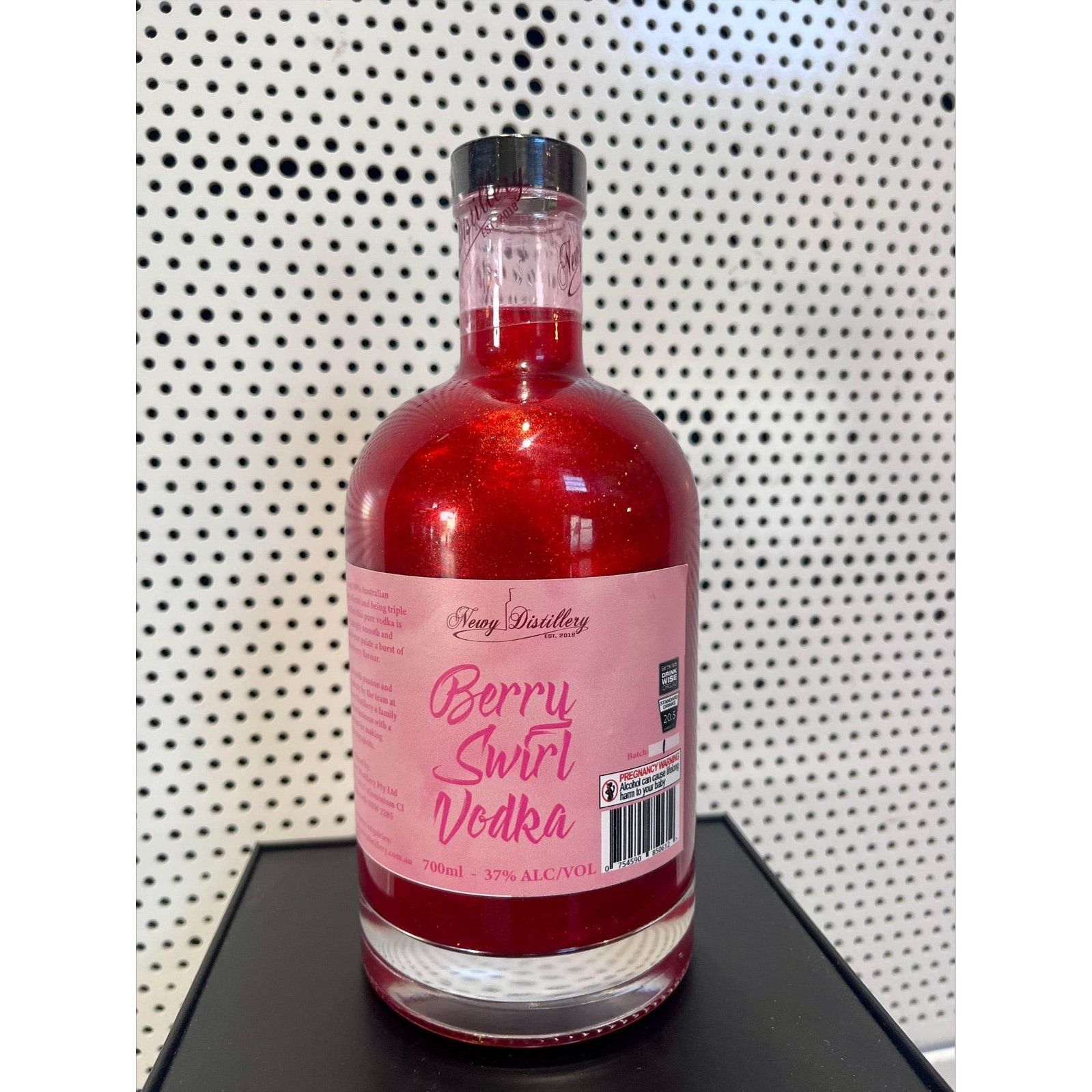 Newy Distillery Berry Swirl Vodka 700ml