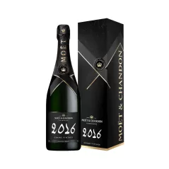 Moet & Chandon Vintage Champagne 750ml