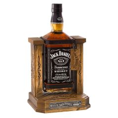 Jack Daniel's Wooden Cradle 1.75L + Wooden Oak Tag